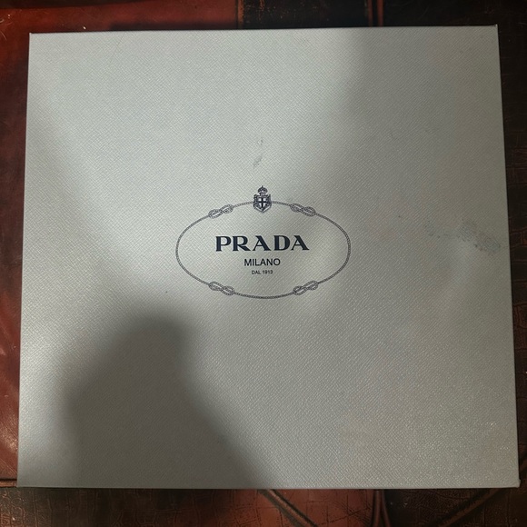 Prada heeled loafers - Picture 2 of 4